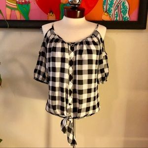 Cold Shoulder Pin-Up Blouse